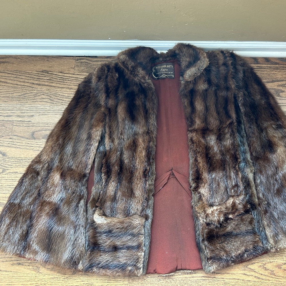 Vintage Mink Cape with Pockets Deep Brown Luxury Classic